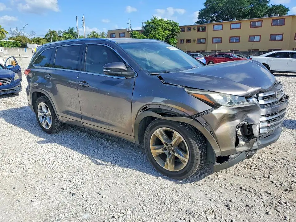 2018 TOYOTA HIGHLANDER LIMITED  