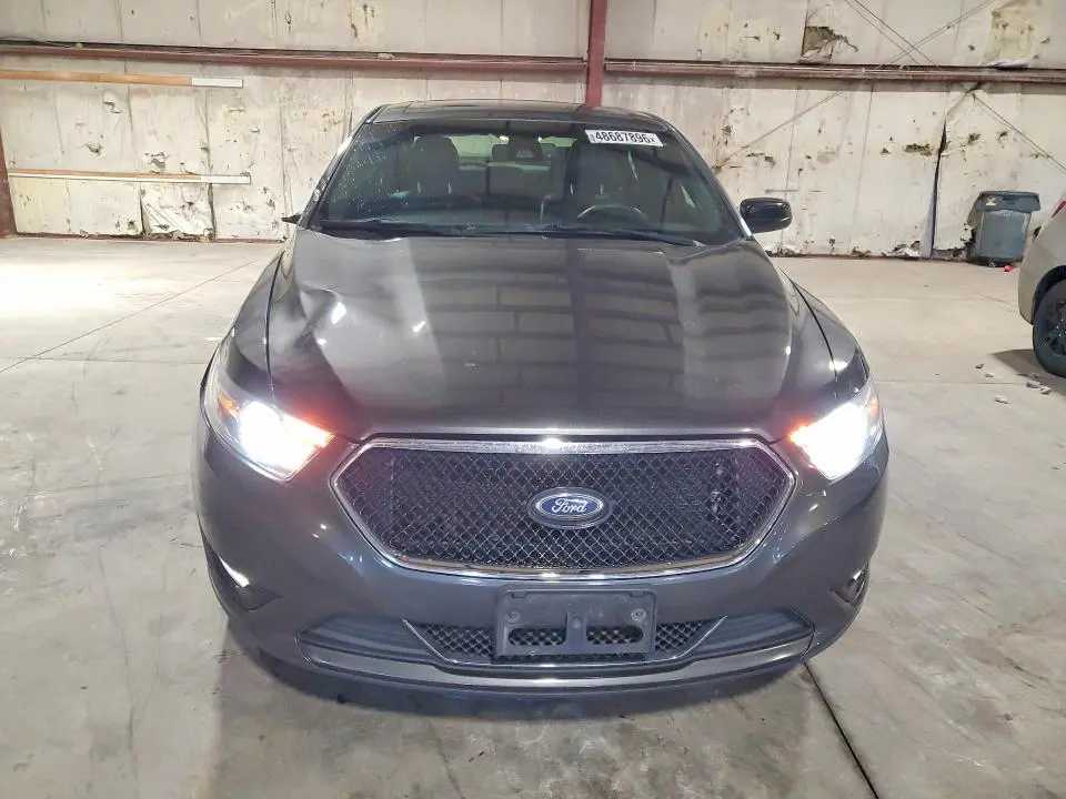 2015 FORD TAURUS SHO  