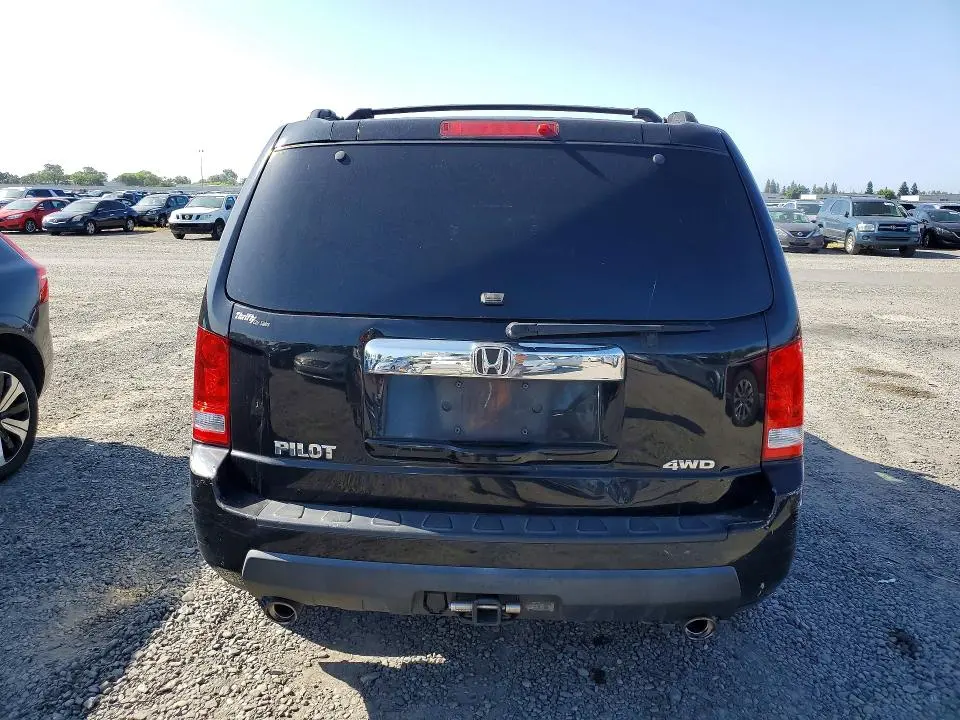 2011 HONDA PILOT EX  