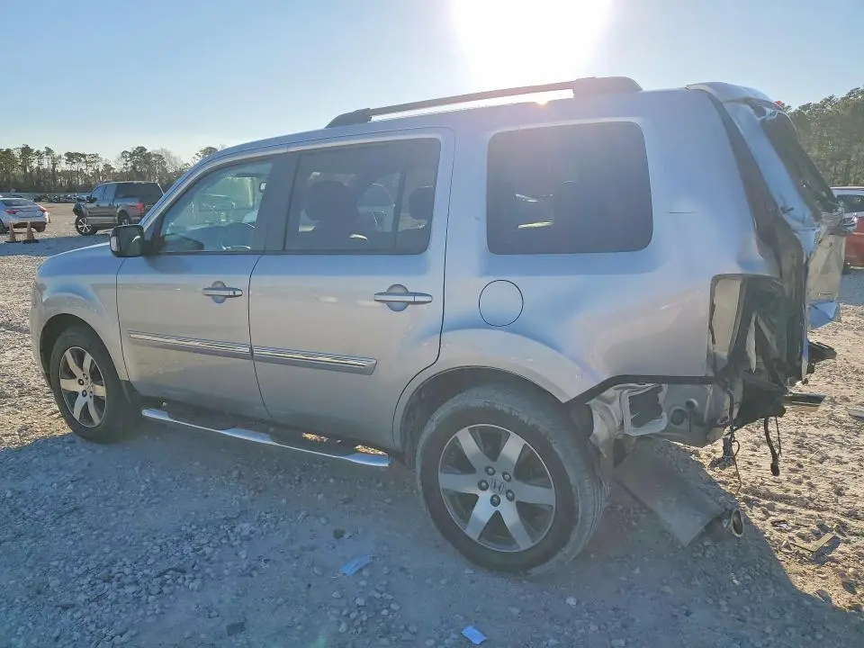 2015 HONDA PILOT TOURING  
