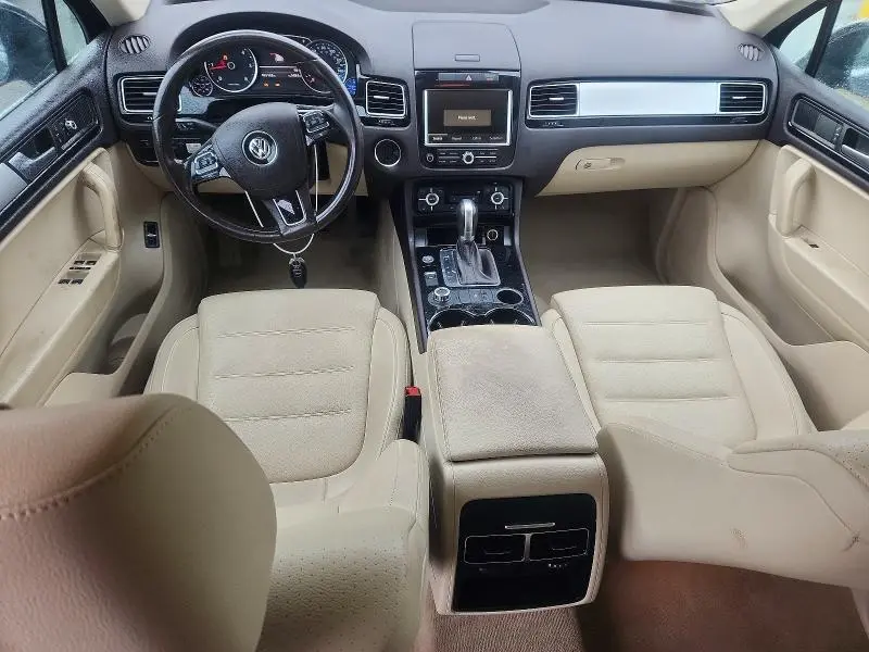 2014 VOLKSWAGEN TOUAREG V6 TDI  