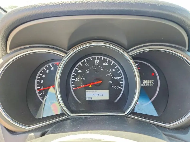 2011 NISSAN MURANO S  
