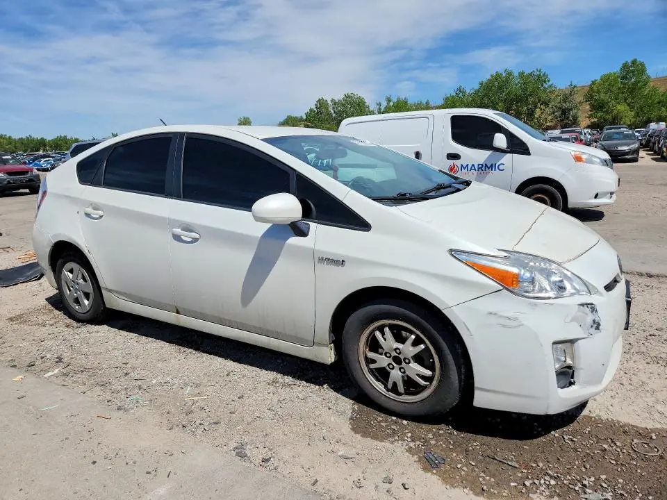 2010 TOYOTA PRIUS II  