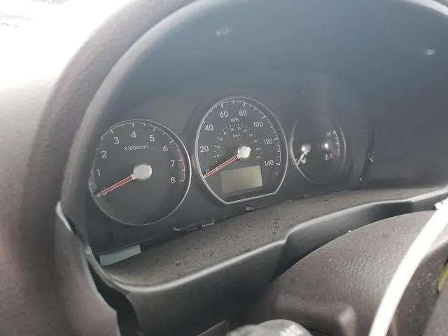 2010 HYUNDAI SANTA FE GLS  