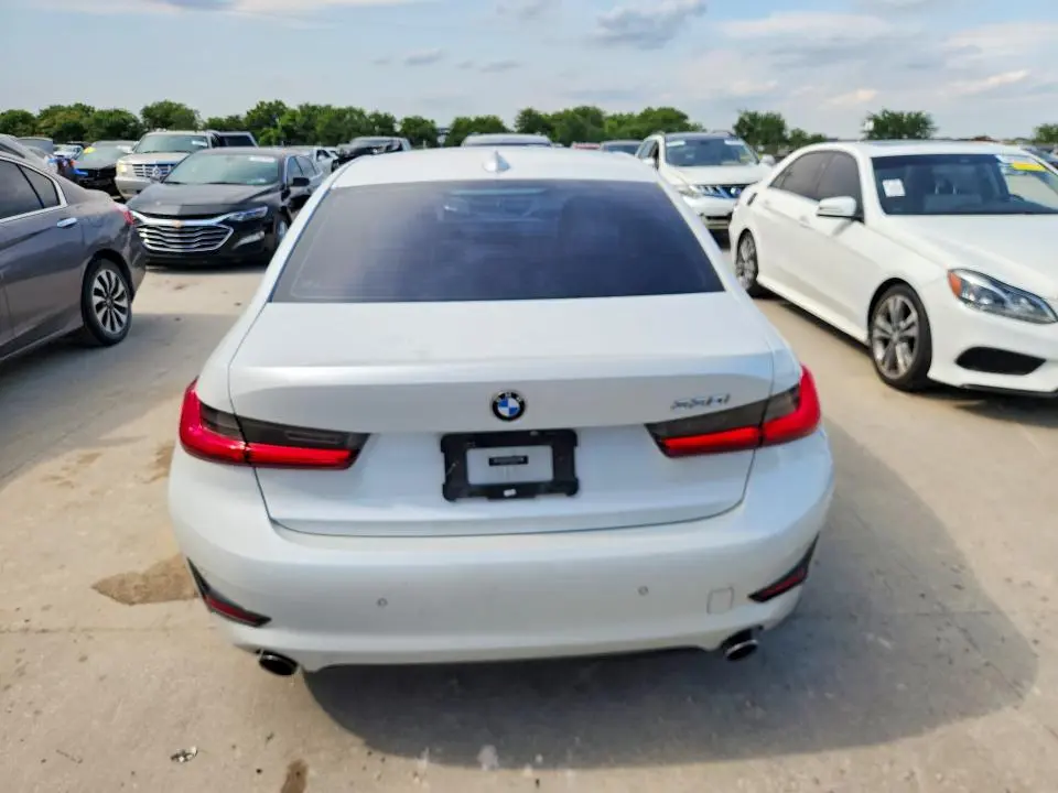 2019 BMW 330I   