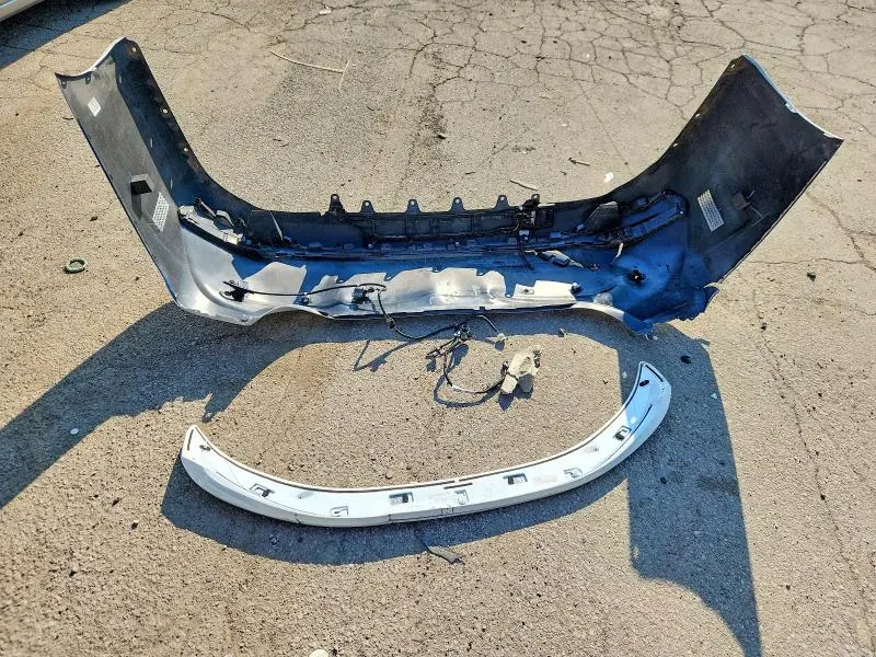 2024 LEXUS ES 300H BASE  