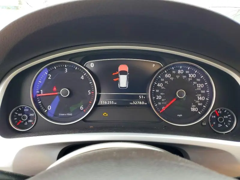 2013 VOLKSWAGEN TOUAREG V6 TDI  