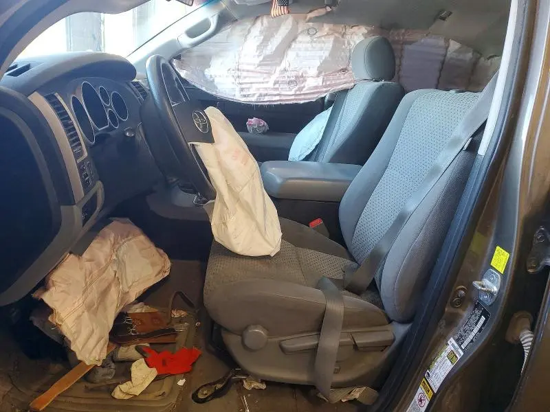 2011 TOYOTA TUNDRA DOUBLE CAB SR5  