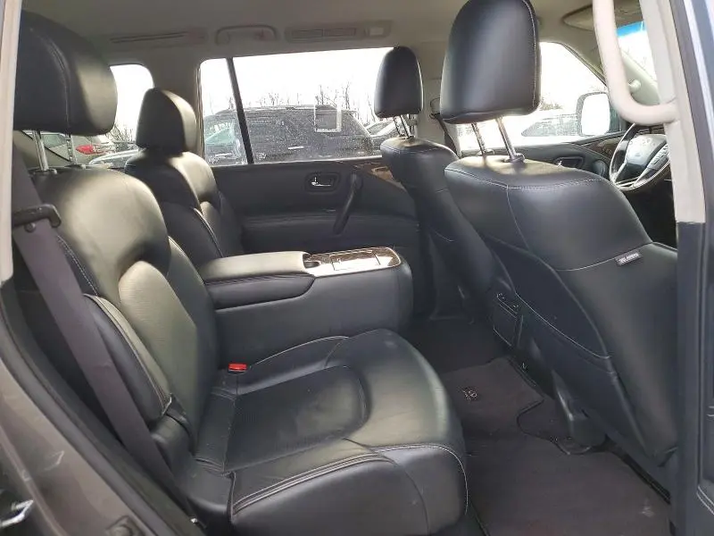 2017 INFINITI QX80 BASE  