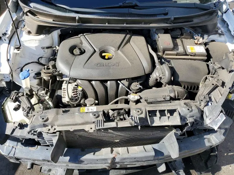 2017 HYUNDAI ELANTRA GT BASE  