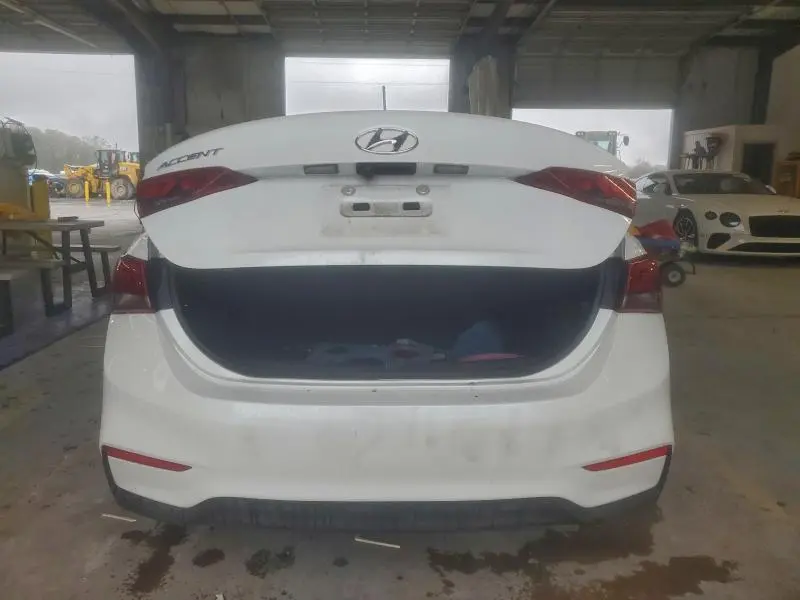 2022 HYUNDAI ACCENT SE  