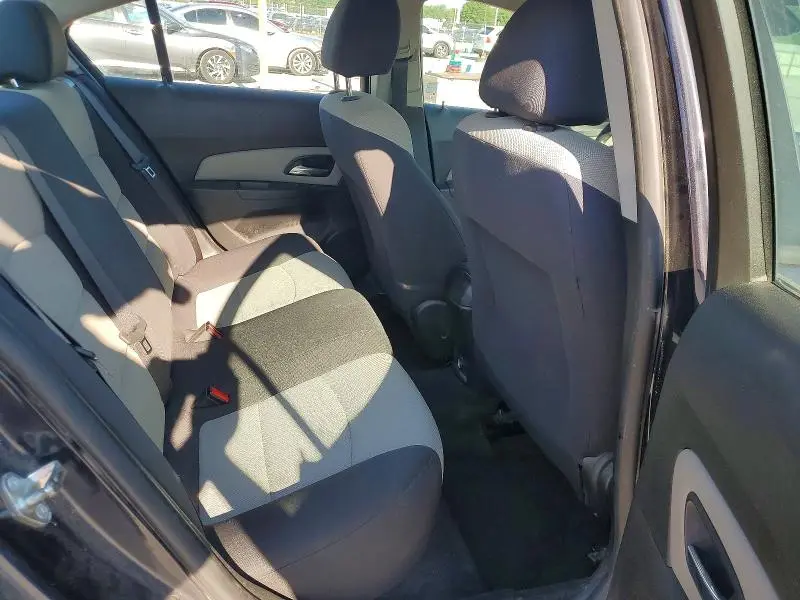 2015 CHEVROLET CRUZE LS  