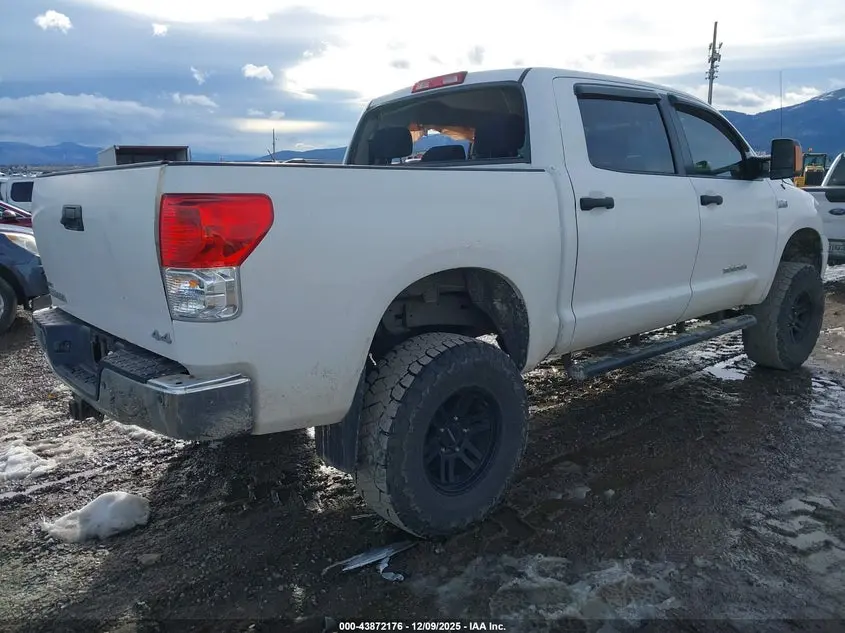 2010 TOYOTA TUNDRA SR5 5.7L V8