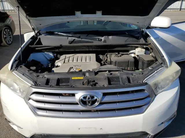 2013 TOYOTA HIGHLANDER LIMITED  