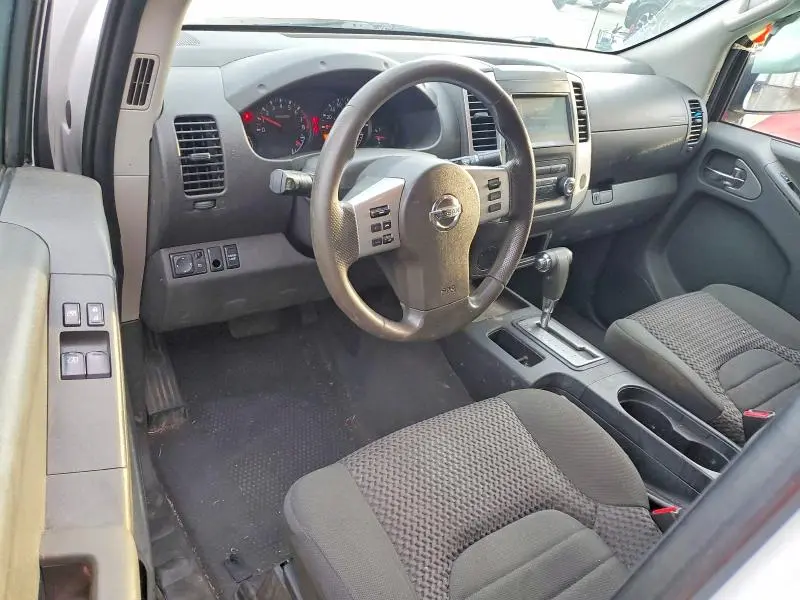 2019 NISSAN FRONTIER SV  