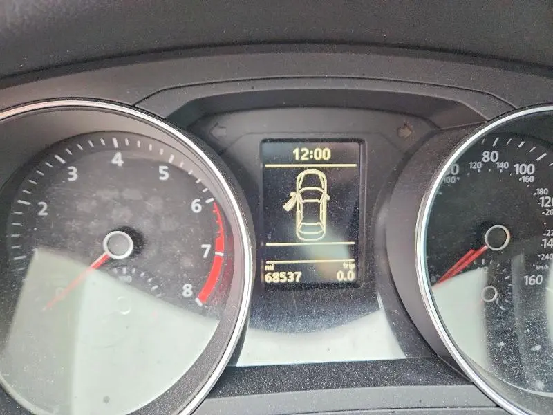 2017 VOLKSWAGEN JETTA SE  
