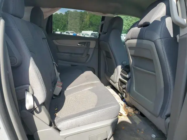 2015 CHEVROLET TRAVERSE LS