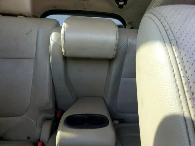 2017 MITSUBISHI OUTLANDER SE