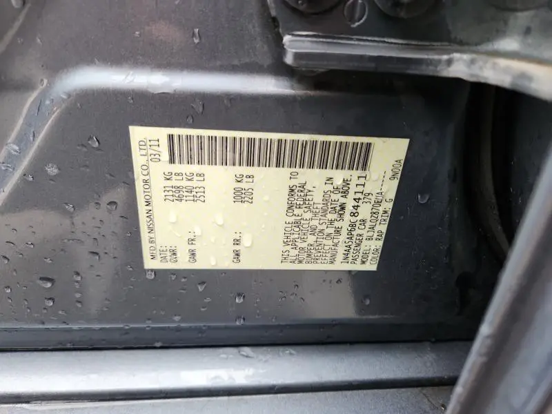 2011 NISSAN MAXIMA S  