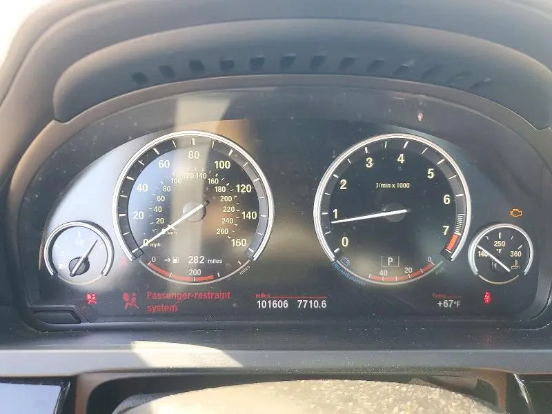 2013 BMW 750 LXI  