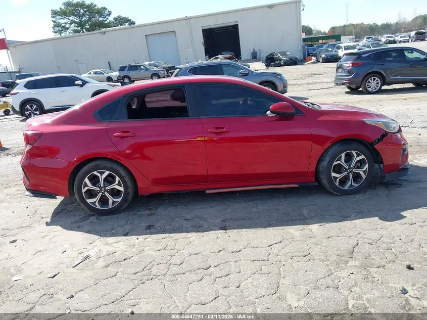 2019 KIA FORTE LXS