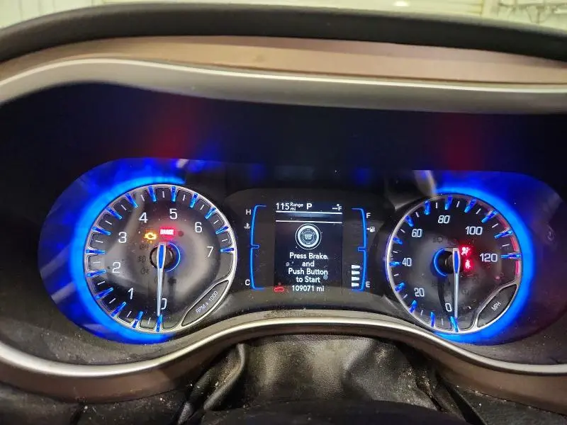 2020 CHRYSLER VOYAGER LXI  