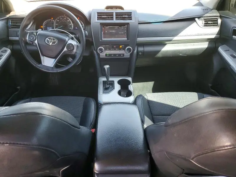 2013 TOYOTA CAMRY SE  