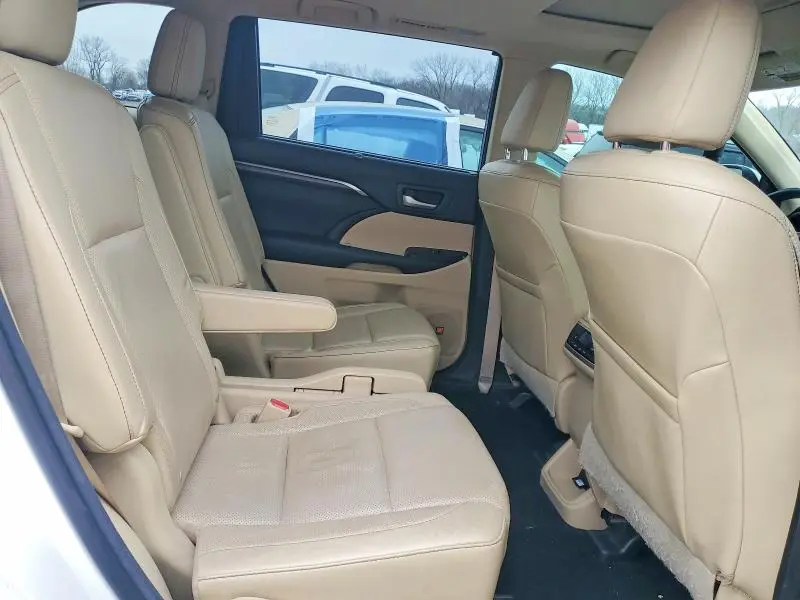 2015 TOYOTA HIGHLANDER LIMITED  