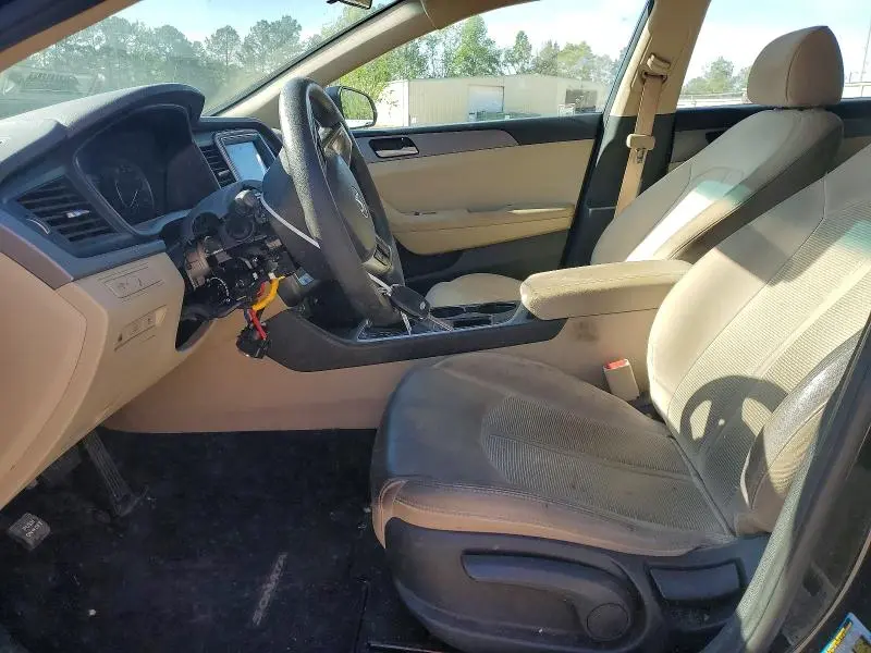 2019 HYUNDAI SONATA SE  