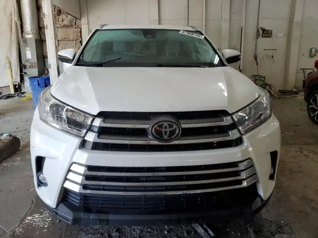 2019 TOYOTA HIGHLANDER LIMITED  