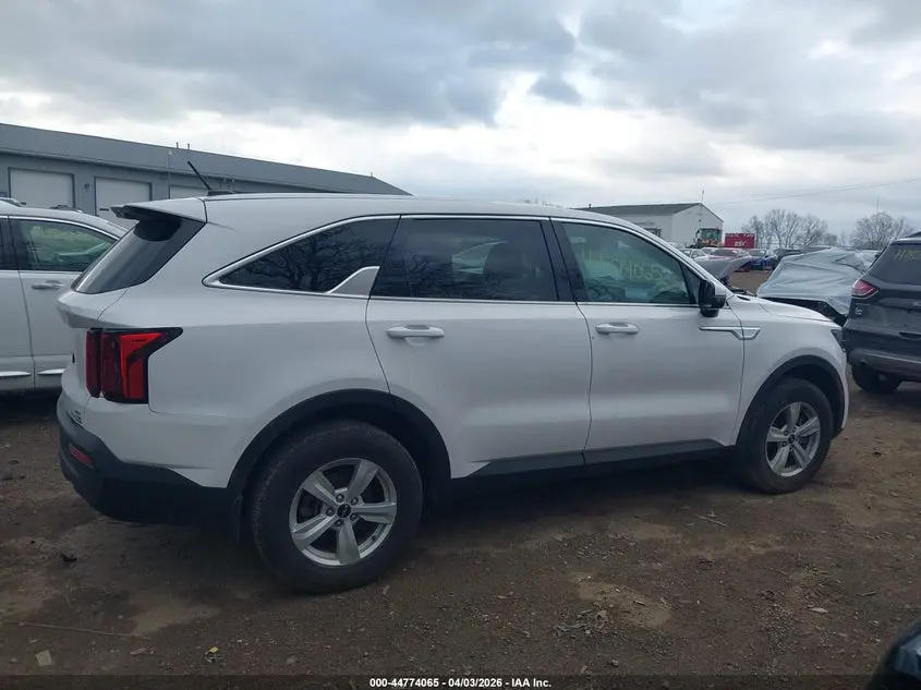 2023 KIA SORENTO LX