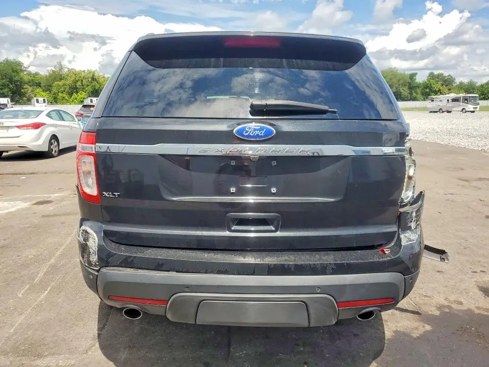 2011 FORD EXPLORER XLT  
