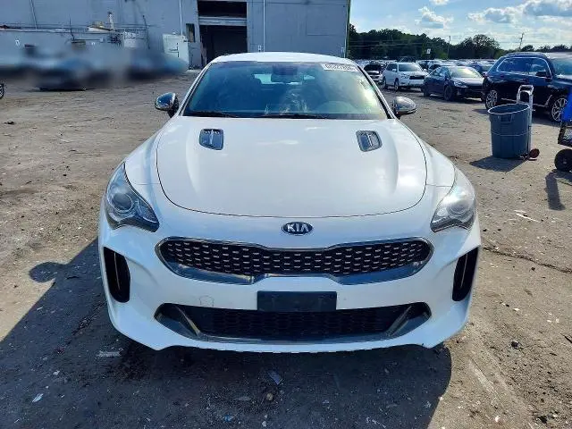 2020 KIA STINGER GT-LINE  