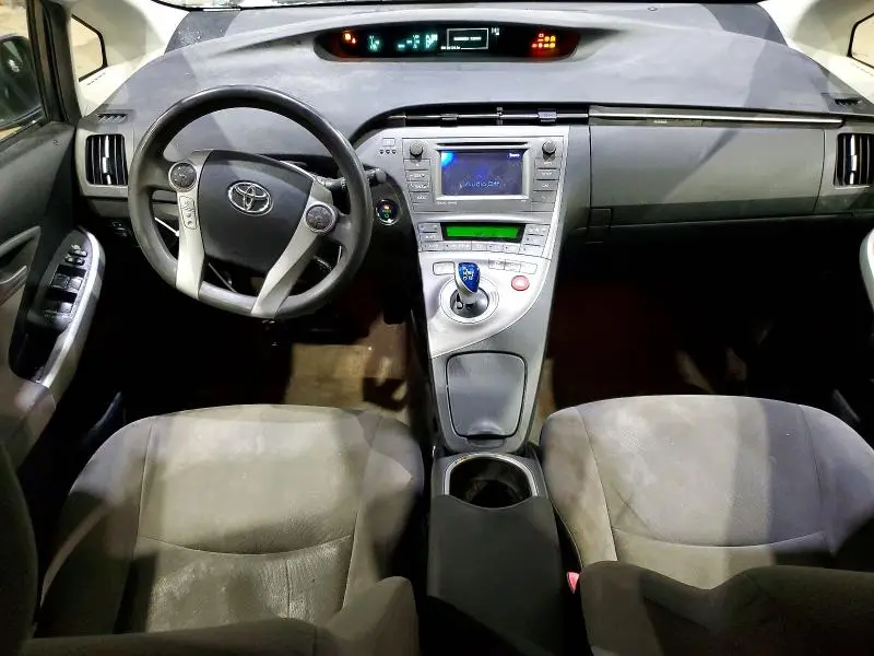 2013 TOYOTA PRIUS THREE  