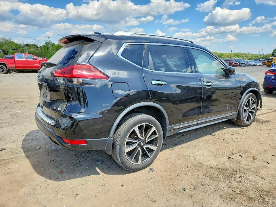 2018 NISSAN ROGUE SL  
