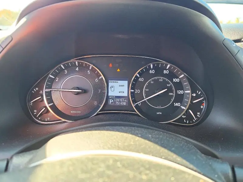 2017 NISSAN ARMADA SV  