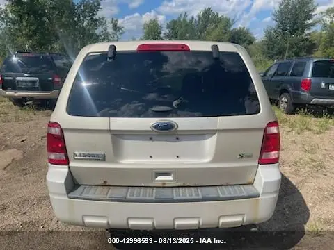 2011 FORD ESCAPE XLS
