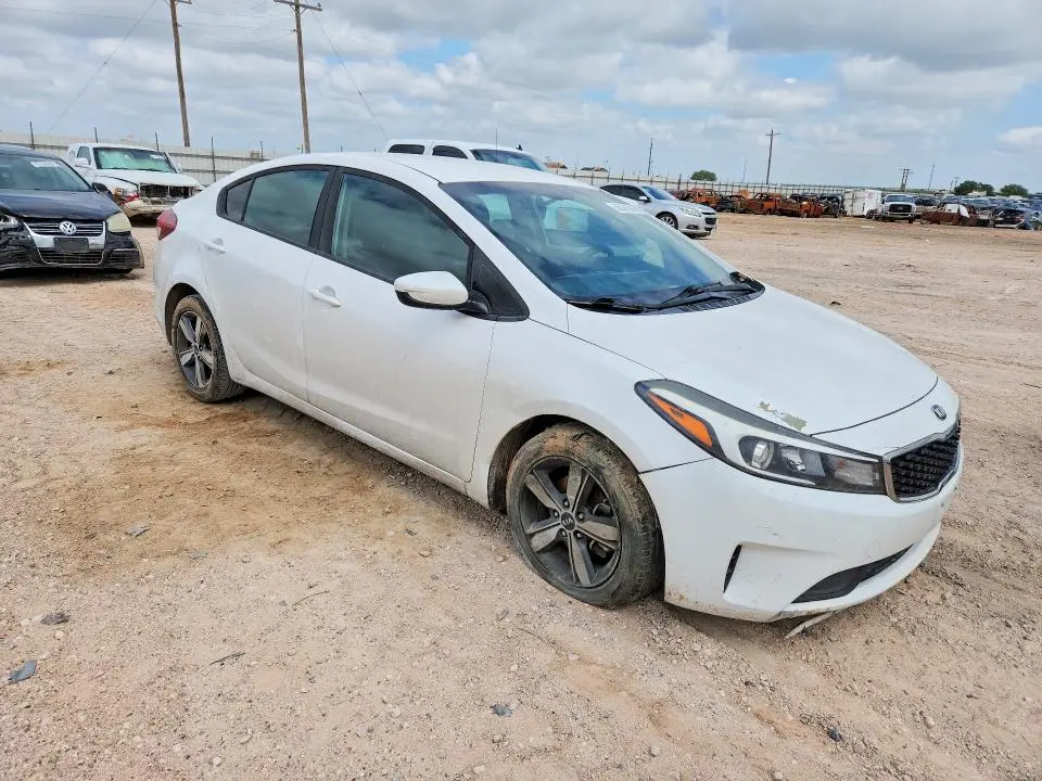 2018 KIA FORTE LX  