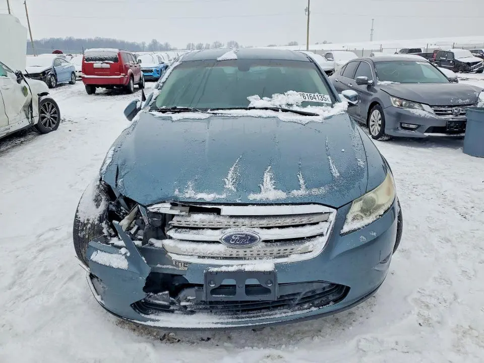 2010 FORD TAURUS SEL  