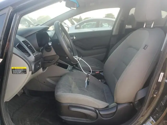 2015 KIA FORTE LX  