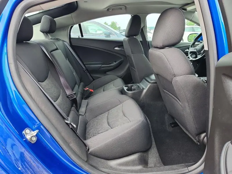 2017 CHEVROLET VOLT LT  