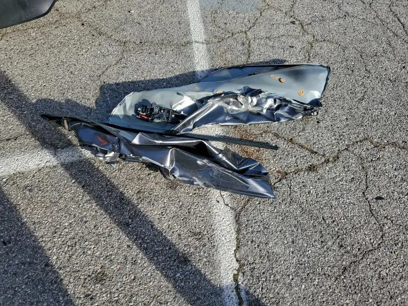 2021 TOYOTA PRIUS PRIME LE  