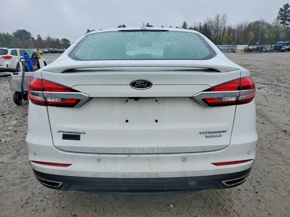 2019 FORD FUSION TITANIUM  