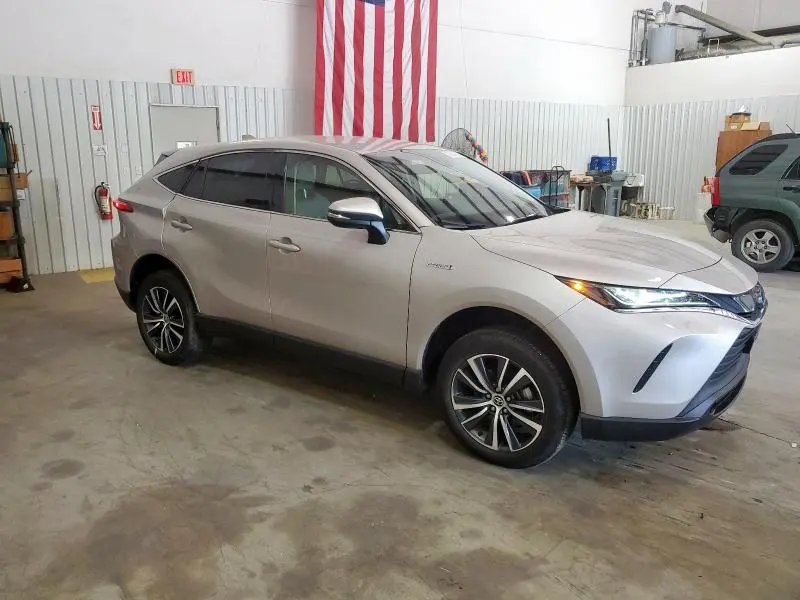 2021 TOYOTA VENZA LE  