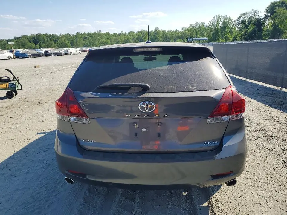 2013 TOYOTA VENZA LIMITED  