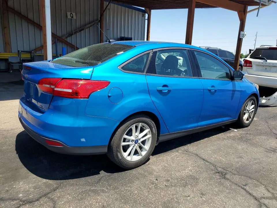 2016 FORD FOCUS SE  
