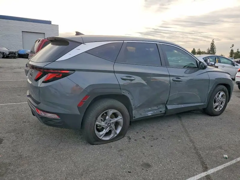 2024 HYUNDAI TUCSON SE  