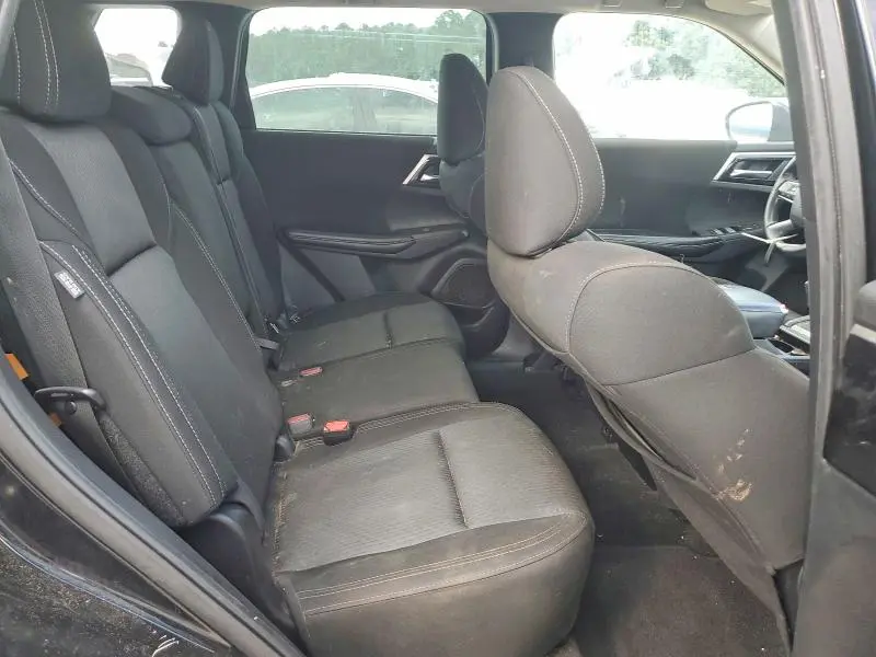 2022 MITSUBISHI OUTLANDER ES  