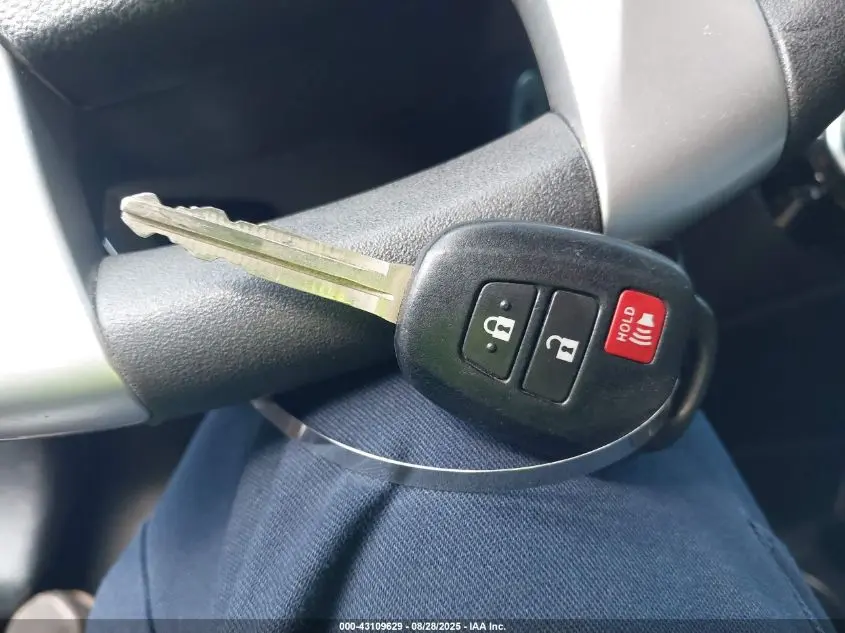 2015 TOYOTA PRIUS C ONE