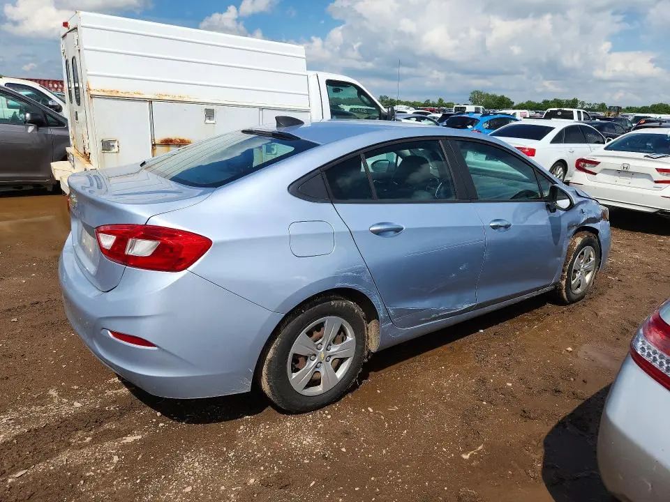 2017 CHEVROLET CRUZE LS  